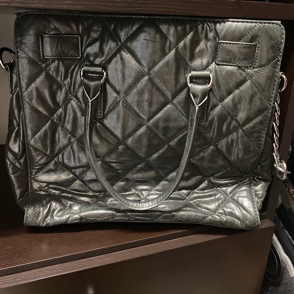 Michael Kors Hamilton Handbag - Picture 2 of 3